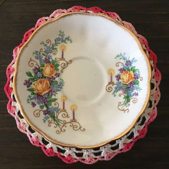 'Happy Anniversary' England White Porcelain Teacup & Saucer - Picture 2 of 10